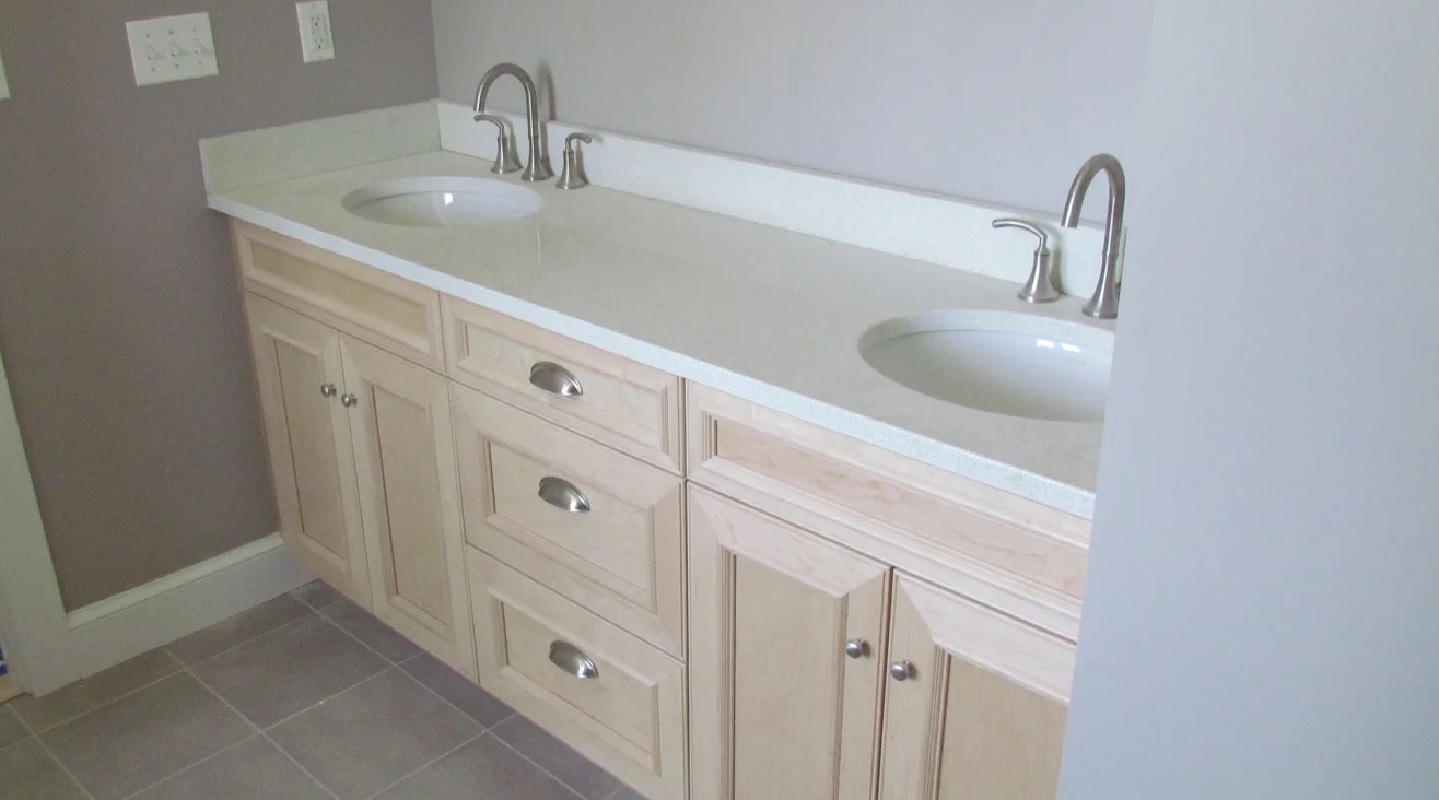 Bathroom Sink Overflow Cleanup in Columbus, OH